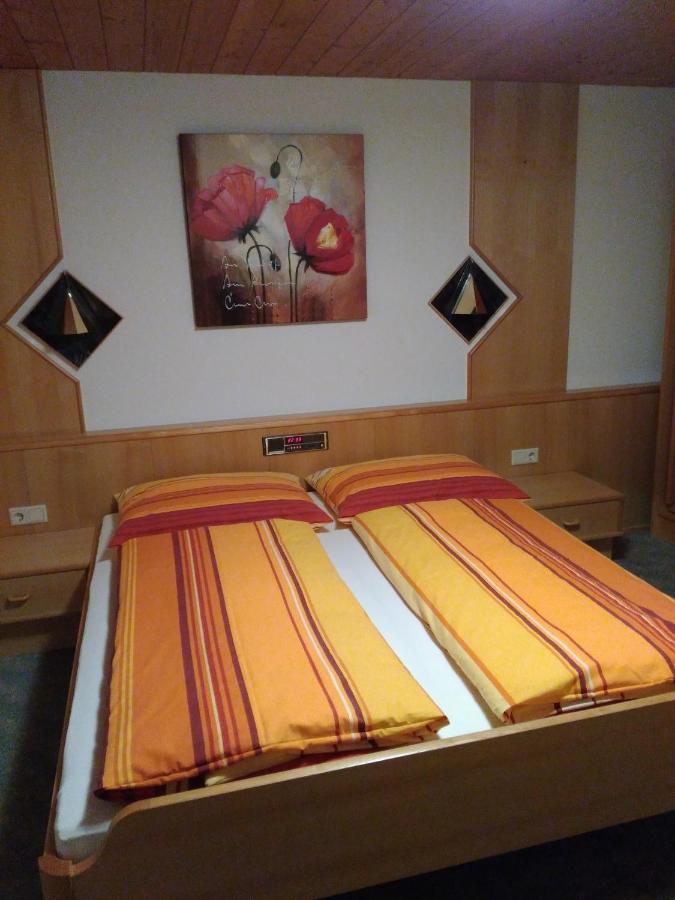 Bed and Breakfast Haus Edelweiss Jerzens Esterno foto