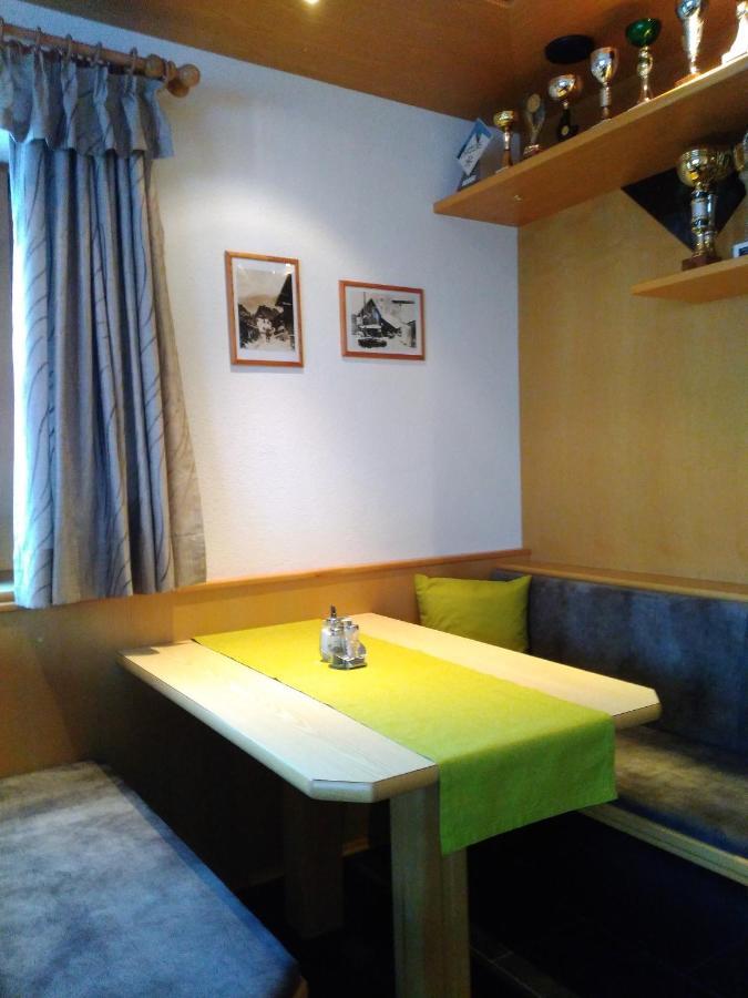 Bed and Breakfast Haus Edelweiss Jerzens Esterno foto